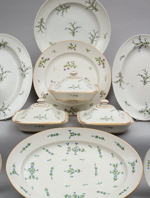 A part dinner service with the "Barbeau Pattern", Paris, 19th Century (15 pieces).