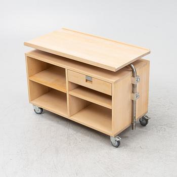 Drawer unit, contemporary.