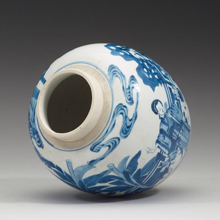 A blue and white jar, Qing dynasty, Kangxi (1662-1722).