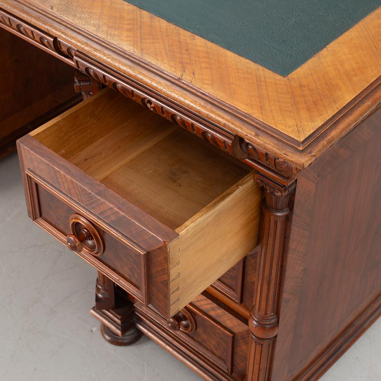 Desk, neo-Renaissance, 19th century.