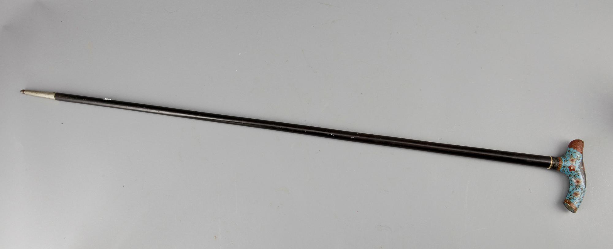 KÄPP, cloisonné och silver, 1900-talets första hälft.