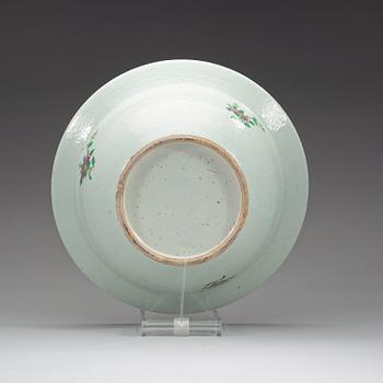 A large Canton famille rose butterfly basin, Qing dynasty, 19th century.