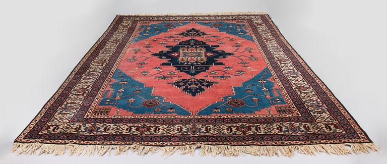 Matta, Ardabil, ca 329 x 243 cm.