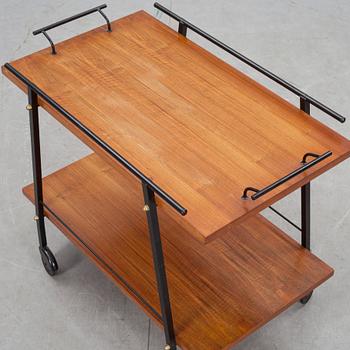 SERVERINGSVAGN, 1900-talets mitt.