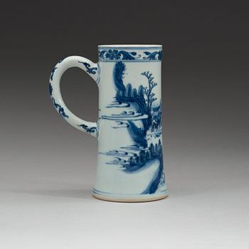 A blue and white tankard, Qing dynasty Kangxi (1662-1722).