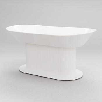 Heikki Orvola, a serving dish 'Fontana', Arabia Pro Art Collection Finland.