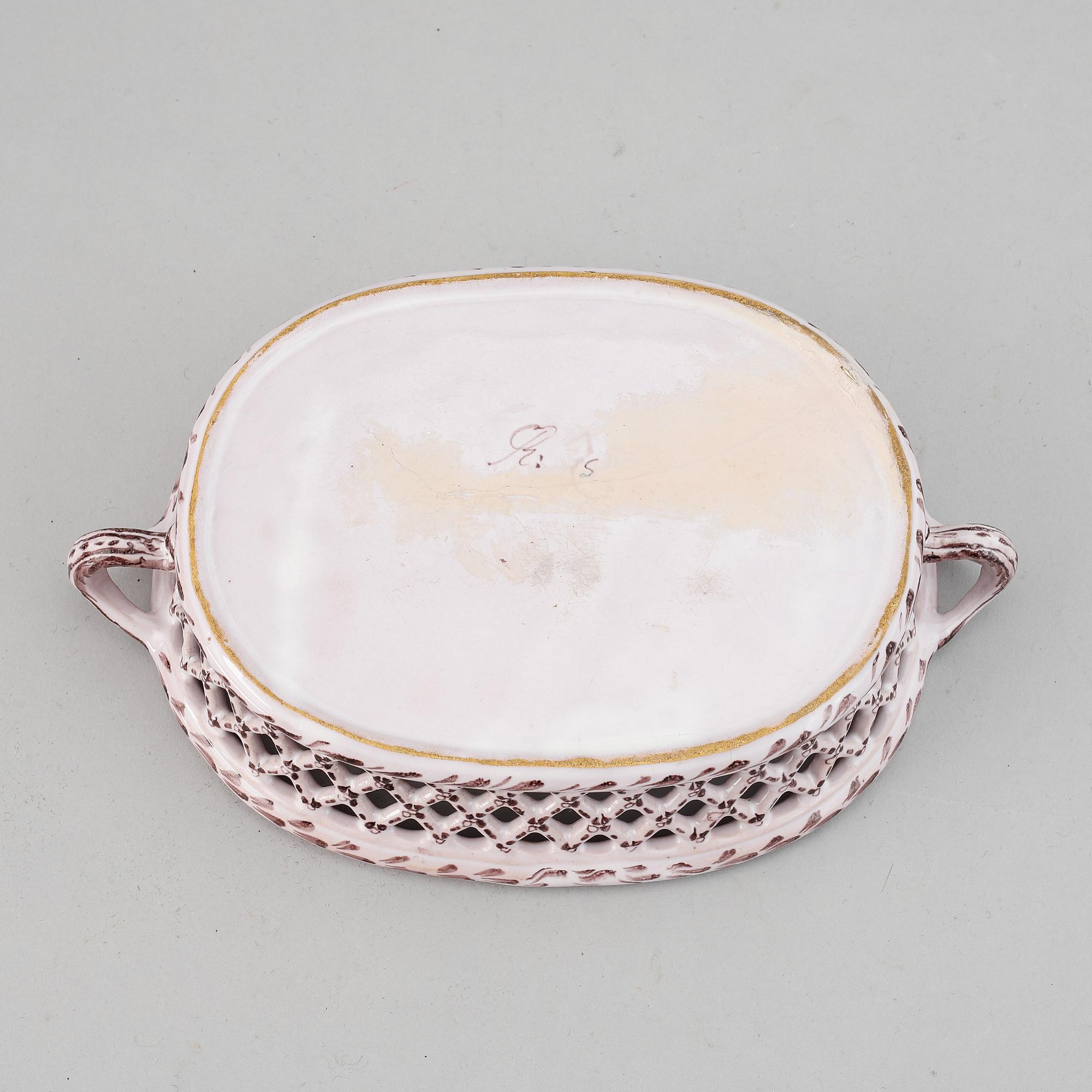 Gallerkorg, fajans. Rörstrand, 1700-tal.