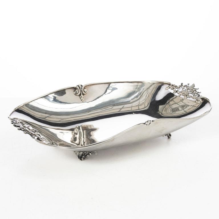 Korgfat, silver, Italien 1934-1944.