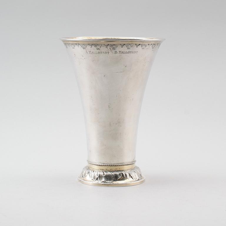 BÄGARE, silver, GAB, Stockholm 1907. Vikt ca 347 g.