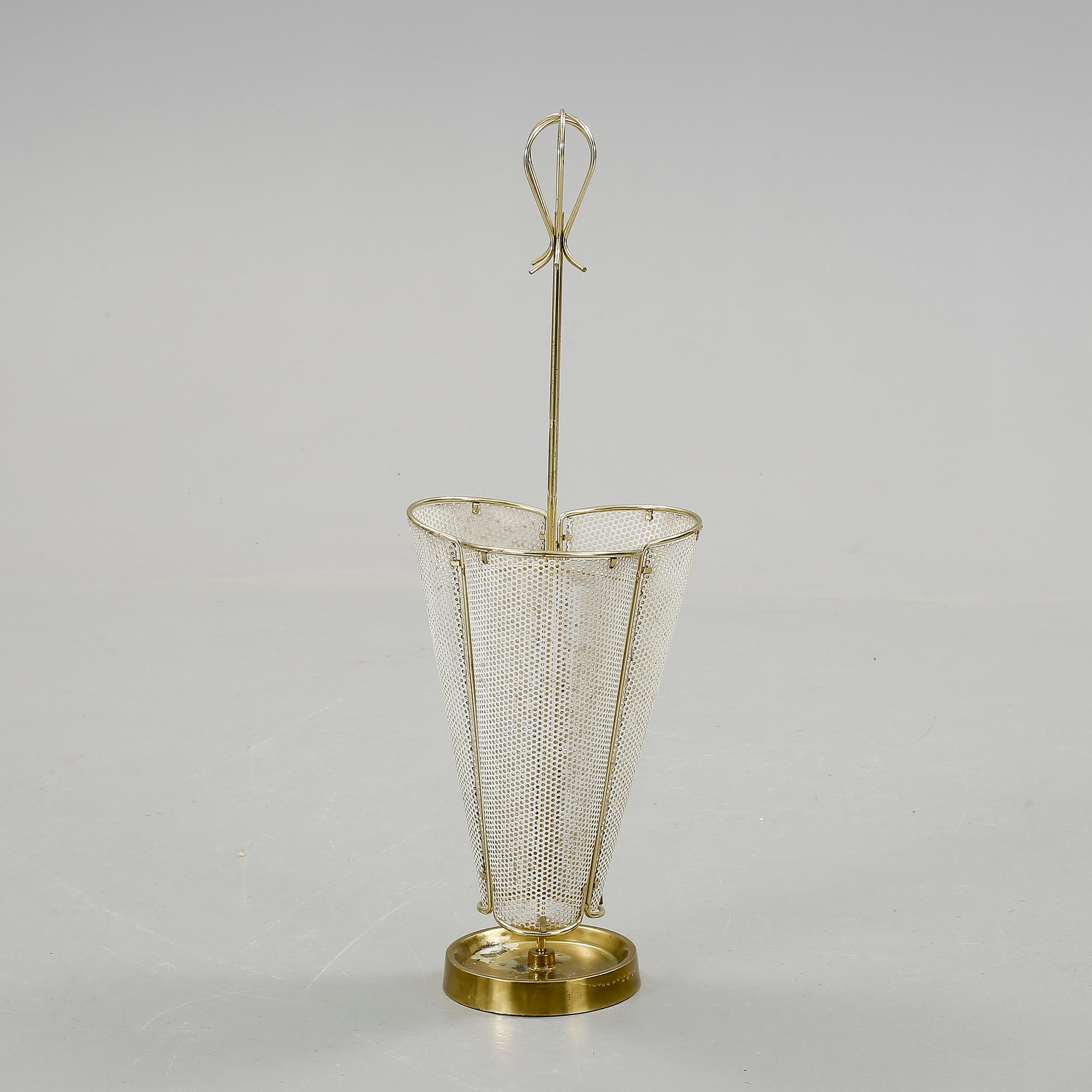PARAPLYSTÄLL, omkring 1900-talets mitt.