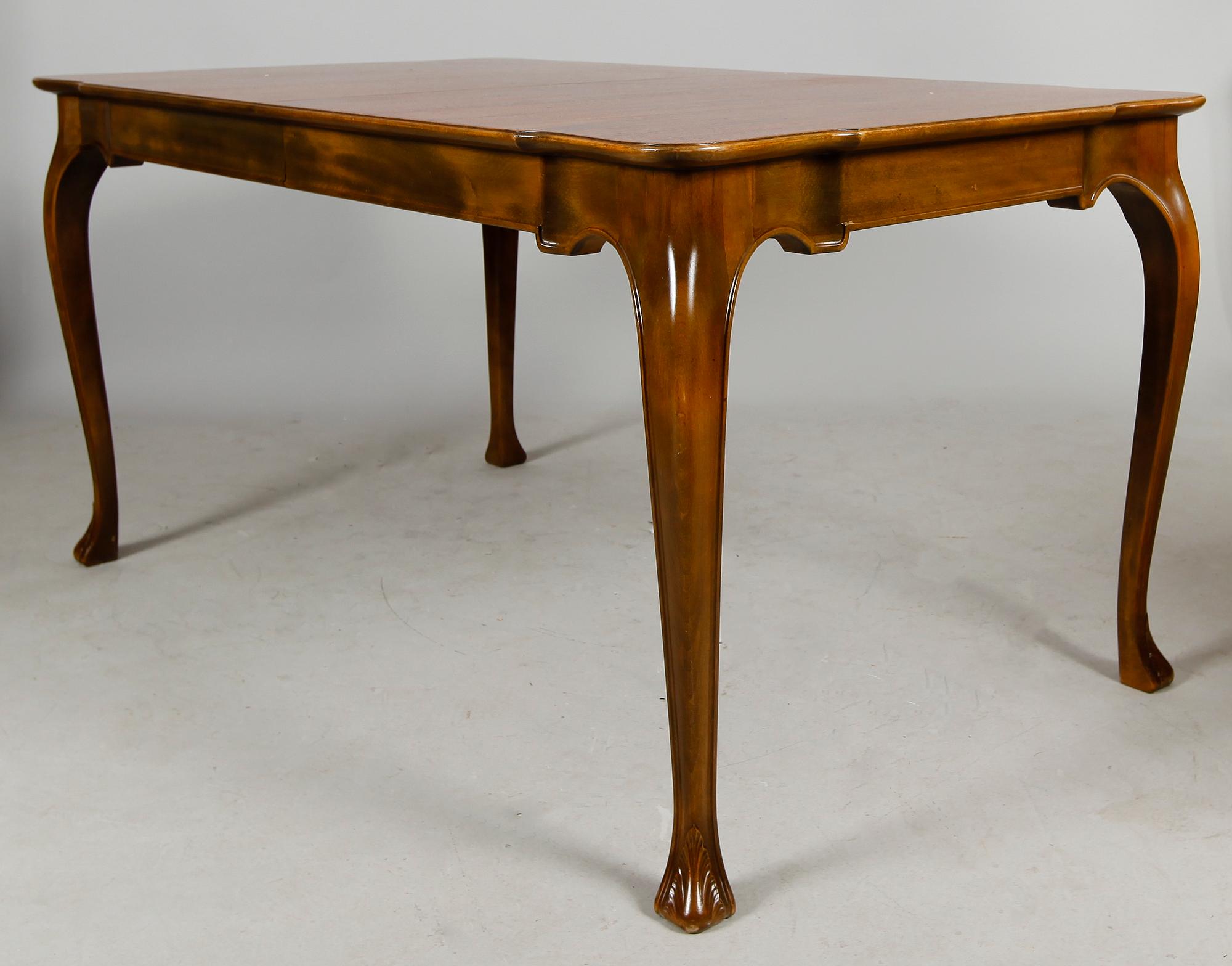 MATSALSMÖBEL, 8 delar, rokokostil, Axel Bäck, Eksjö, 1950.