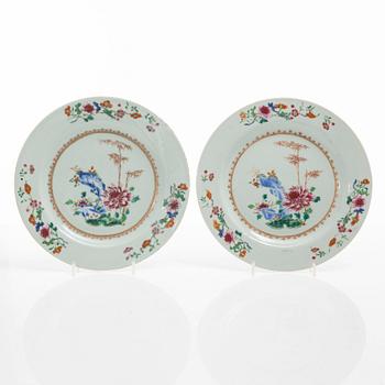 Tallrikar, 15 stycken, porslin, Kina, Qingdynastin, 1700-tal.