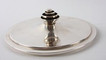KAROTT OCH KASTRULL, med lock, nysilver.