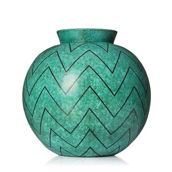 Wilhelm Kåge, an "Argenta" stoneware vase, Gustavsberg, Sweden 1938.