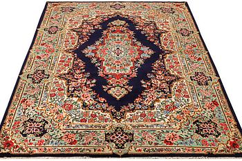 Matta, Sarough, ca. 317 x 216 cm.