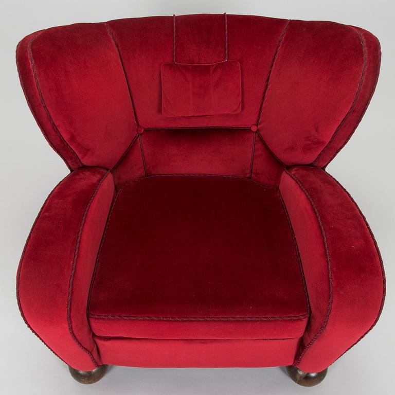 Märta Blomstedt, an 'Aulanko-model' armchair. Designed in 1939.
