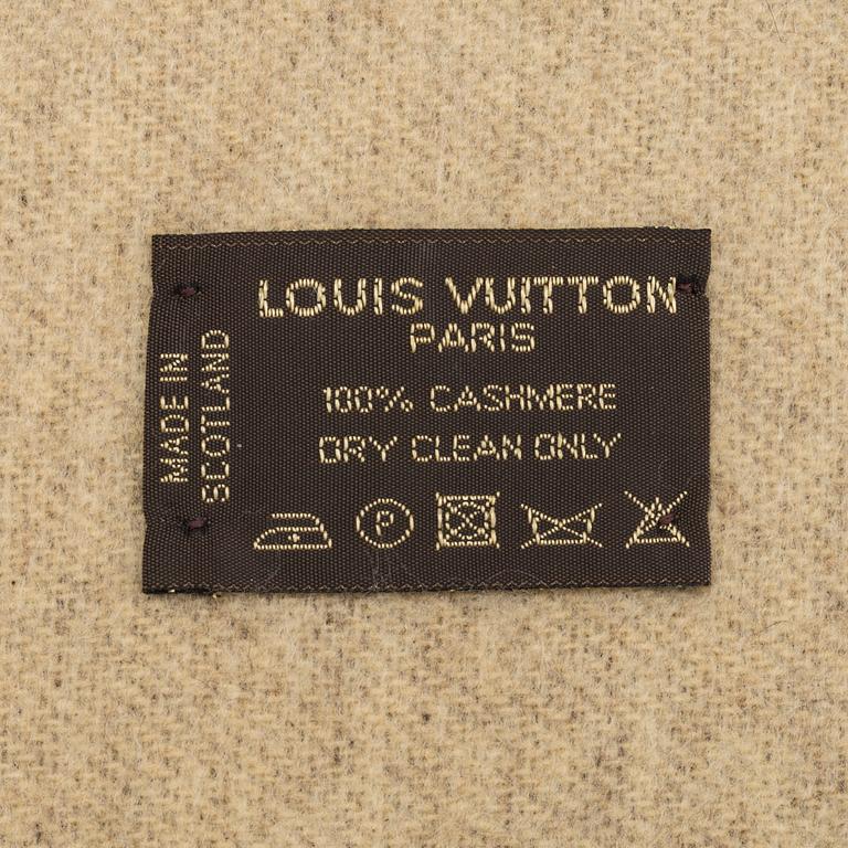 LOUIS VUITTON, "Reykjavik" scarf.