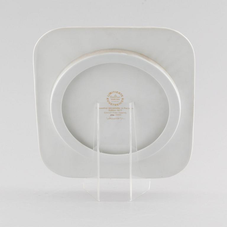 VICTOR VASARELY, väggrelieff, porslin, Rosenthal, signerad och numrerad 394/3000.