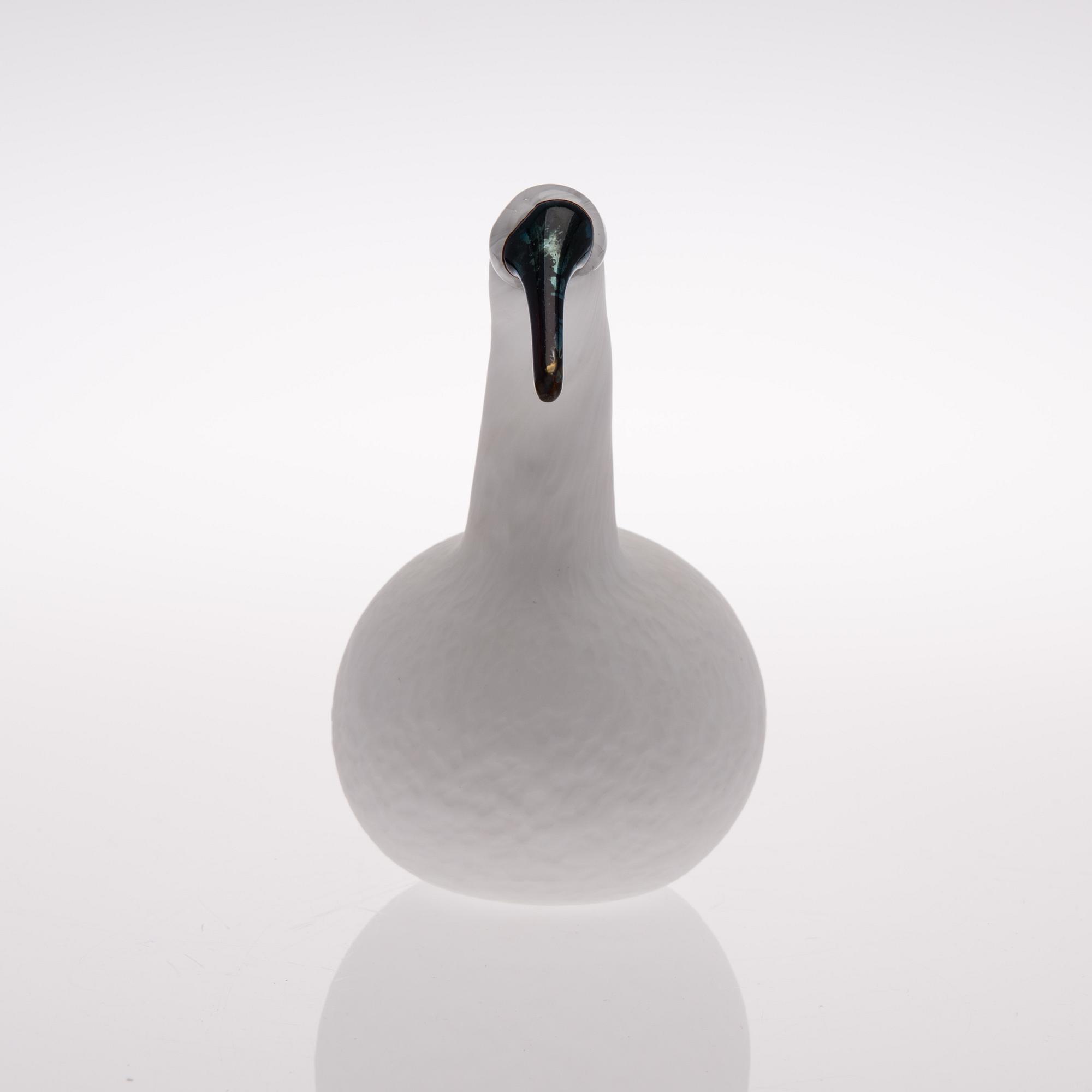 OIVA TOIKKA, LASILINTU, "Karjalan Laulujoutsen", signeerattu O. Toikka Iittala 5140 2015.