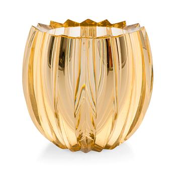 288. Aimo Okkolin, A VASE.