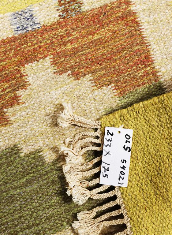 Ida Rydelius, a flat weave carpet, signed IR, c. 233 x 175 cm.