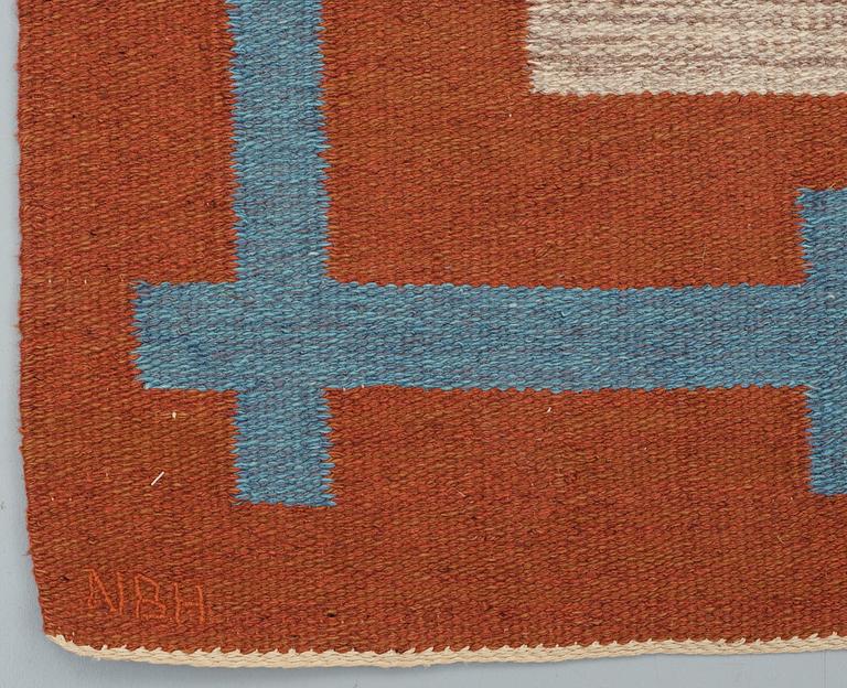 CARPET. Rölakan (flat weave). 220,5 x 202,5 cm. Signed AKN NBH.