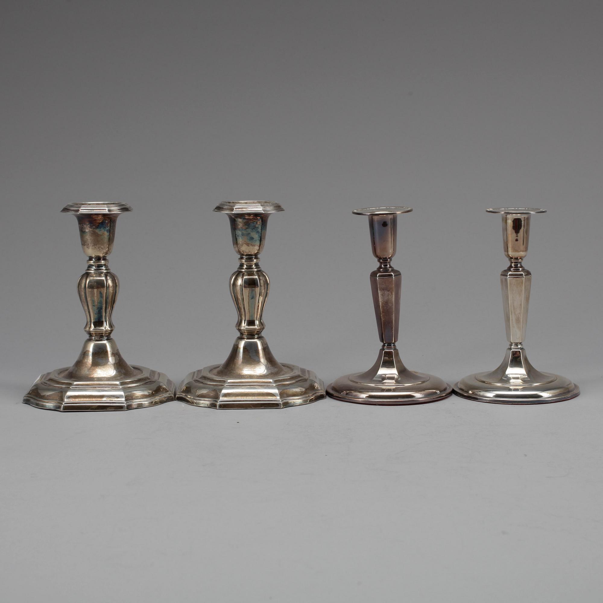 LJUSSTAKAR, två par, silver, Ceson, Göteborg 1956 och C.G. Hallberg, Stockholm 1955.