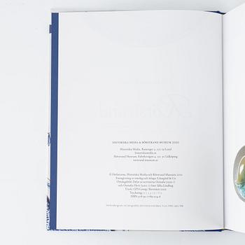 Böcker om svensk keramik. 19 st..