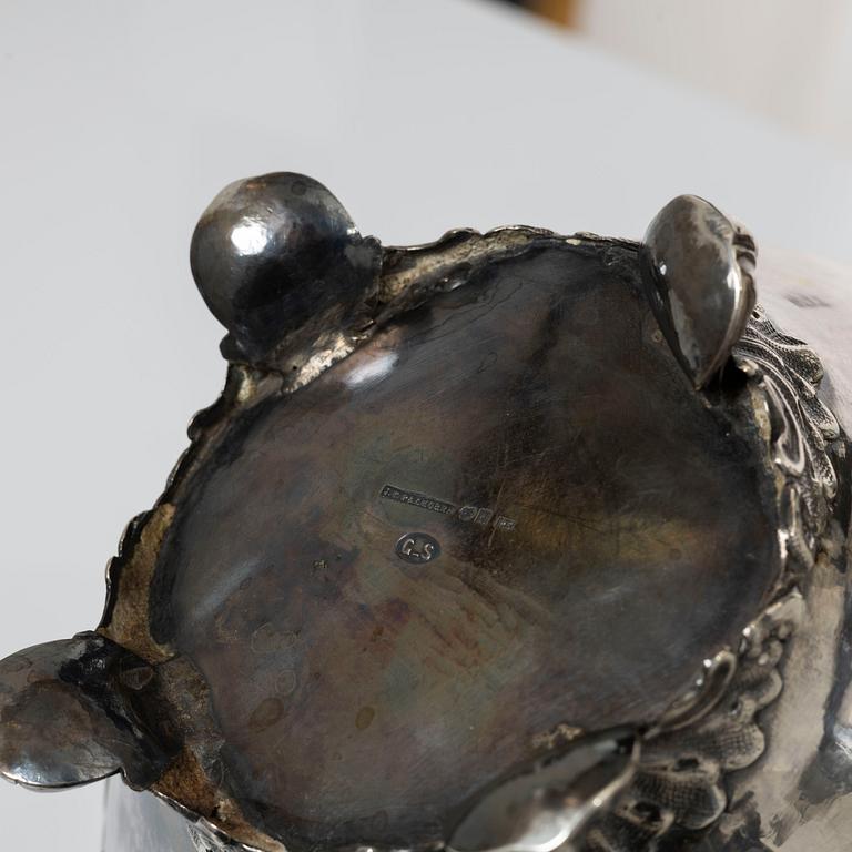 Jug, neo-Rococo, silver, Johan Teodor Palmgren Norrköping  1869.