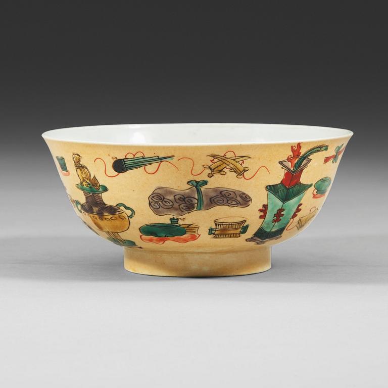 SKÅL, porslin. Qingdynastin, Kangxi (1662-1722).