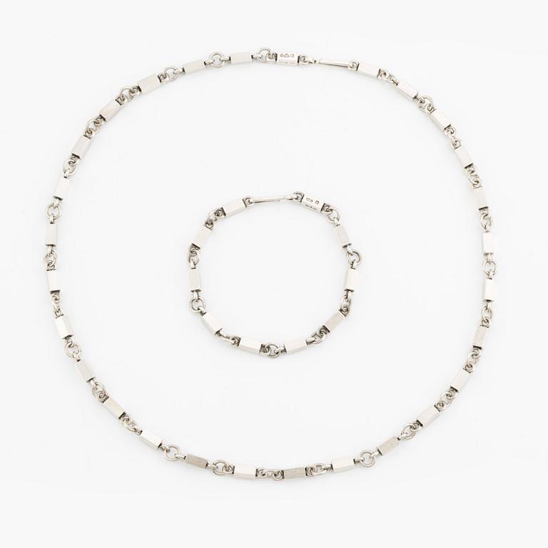 Wiwen Nilsson, necklace and bracelet, bar links, silver.