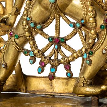 Dakini, förgylld kopparlegering. Sarvabuddhadakini, Tibet, 1800-tal.