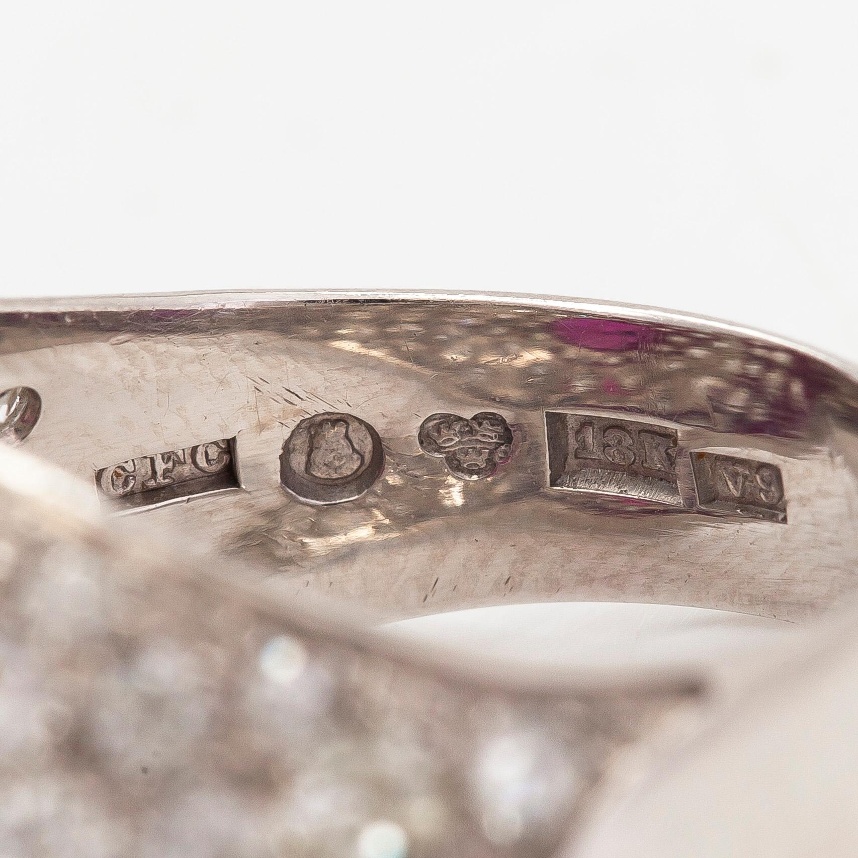 Ring, bombé, 18K vitguld, rubin samt diamanter totalt ca 1.26 ct, CF Carlman, Stockholm 1971.