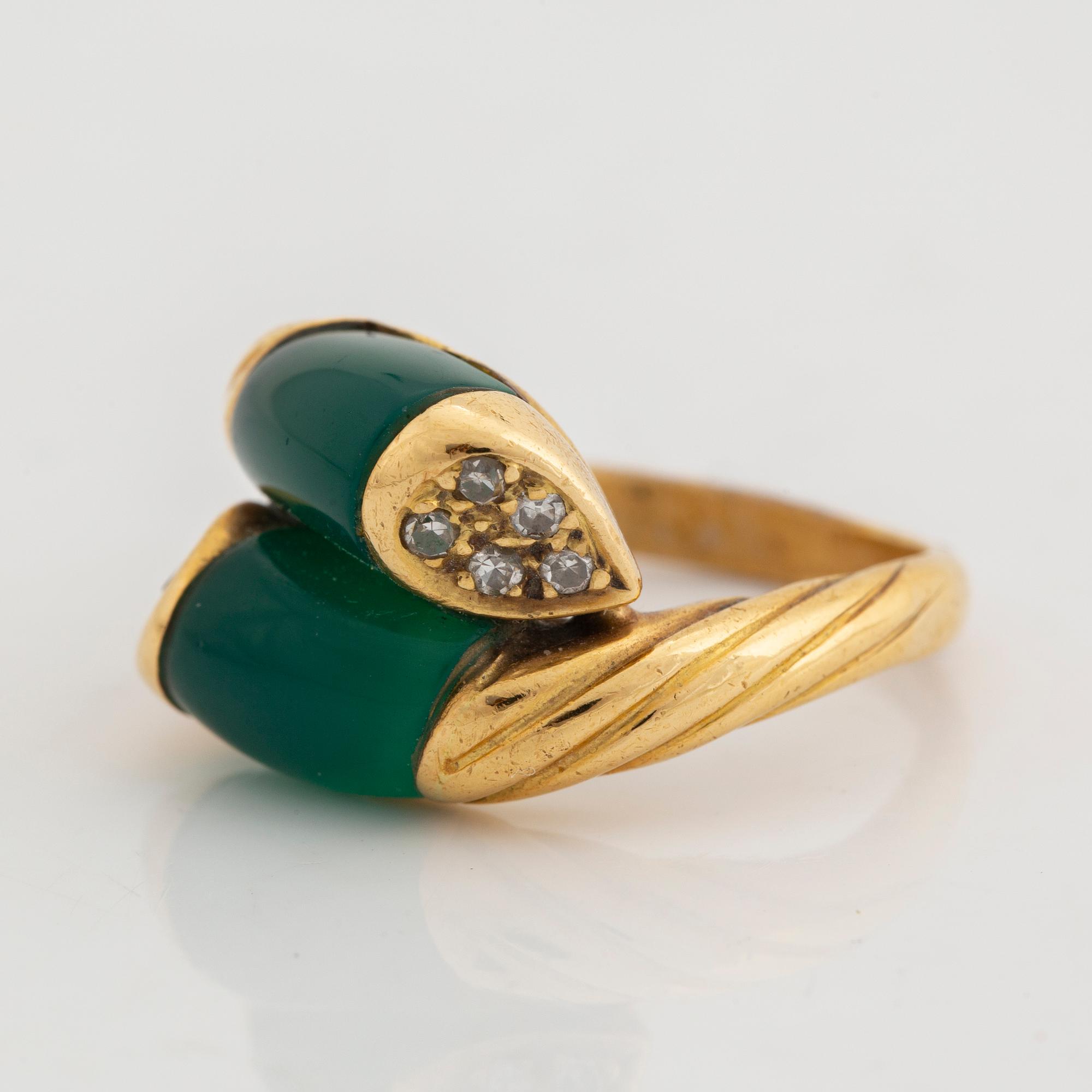 Chalcedony and diamond ring.
