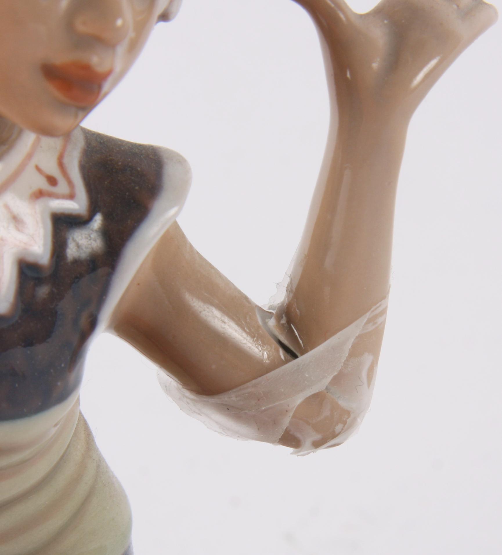 FIGURIN, porslin, Dahl-Jensen.