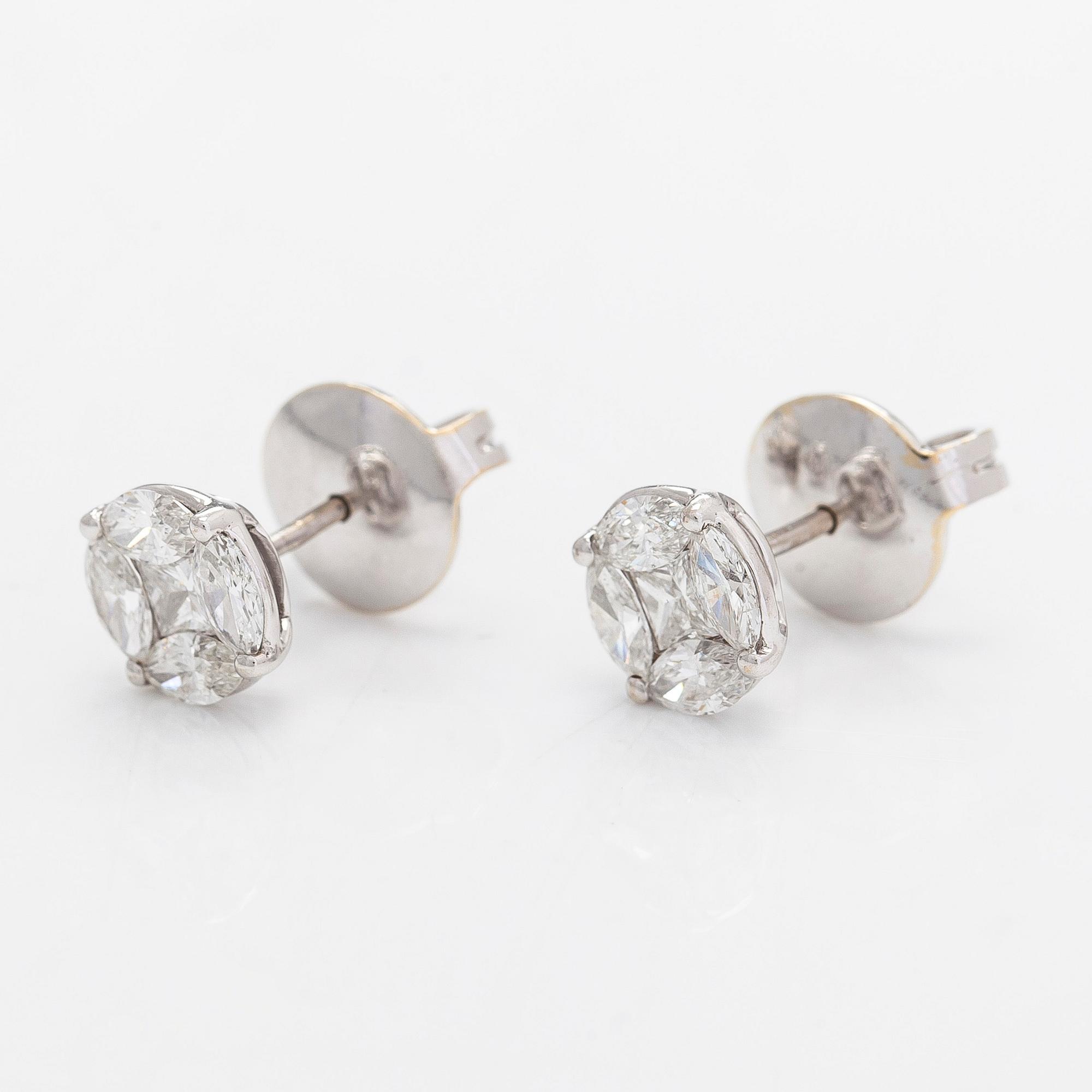 Örhängen, 18K vitguld med princess- samt navetteslipade diamanter.