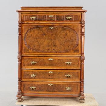 CHIFFONJÉ, nyrenässans, sent 1800-tal.