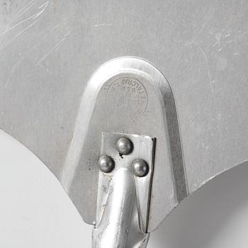 Darren Bader, "To have and to hold, Object Z1 Untitled (pizza shovel)".