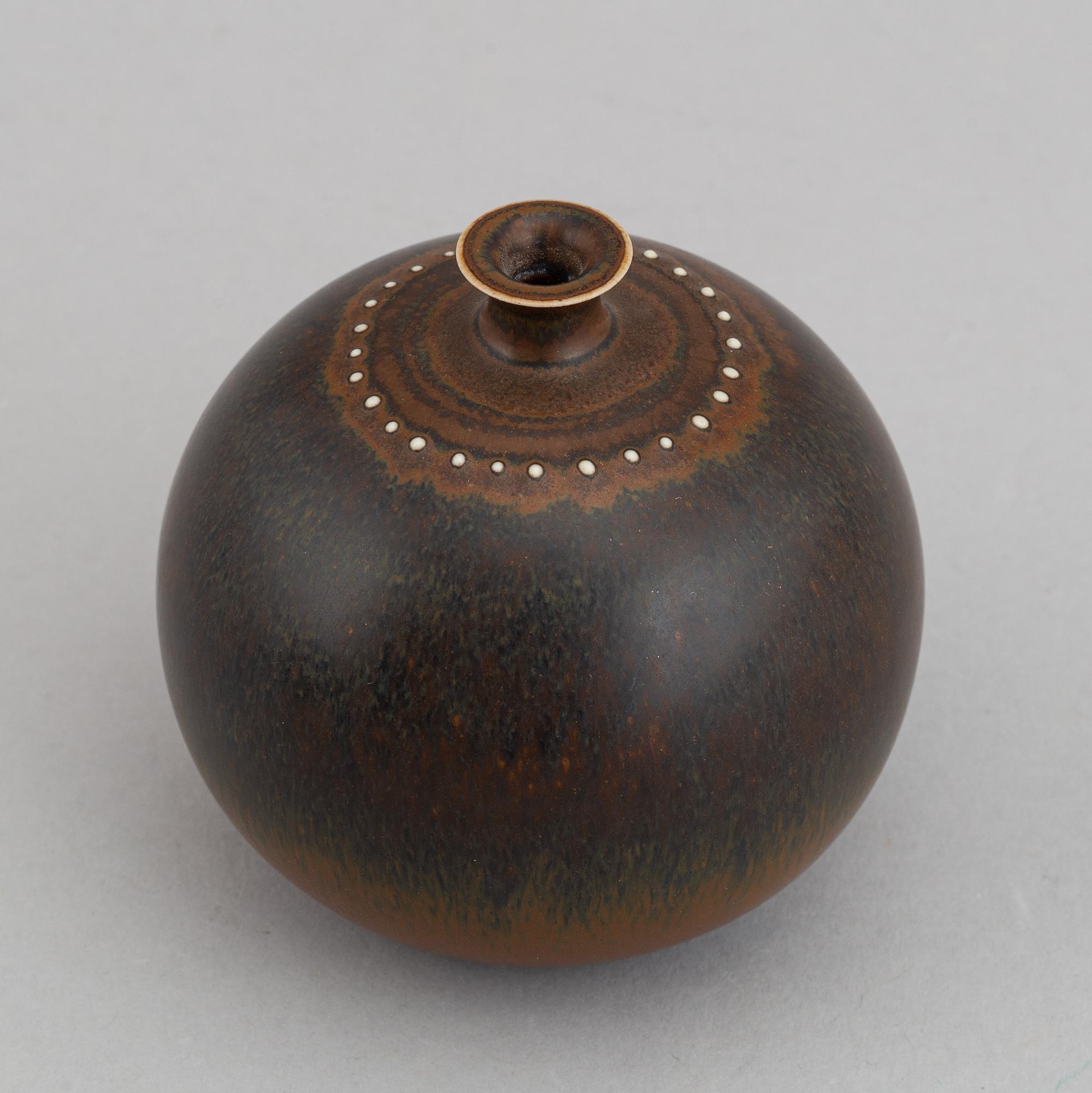 Stig Lindberg, a set of two stoneware vases and a bowl, Gustavsberg studio, Sweden 1960, 1968 and 1958-59.