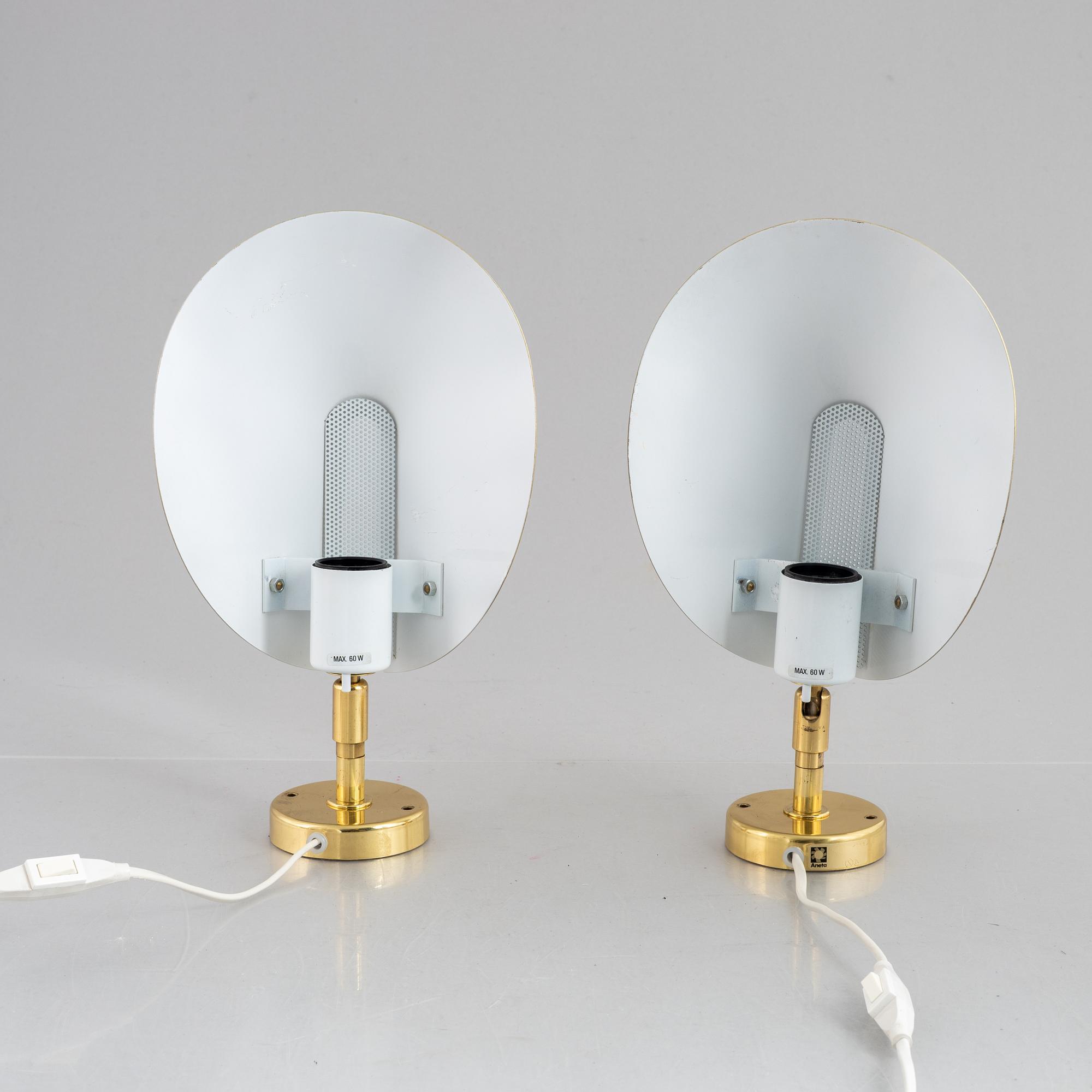 Vägglampor, ett par, modell 1030, Aneta, 1900-talets senare del.