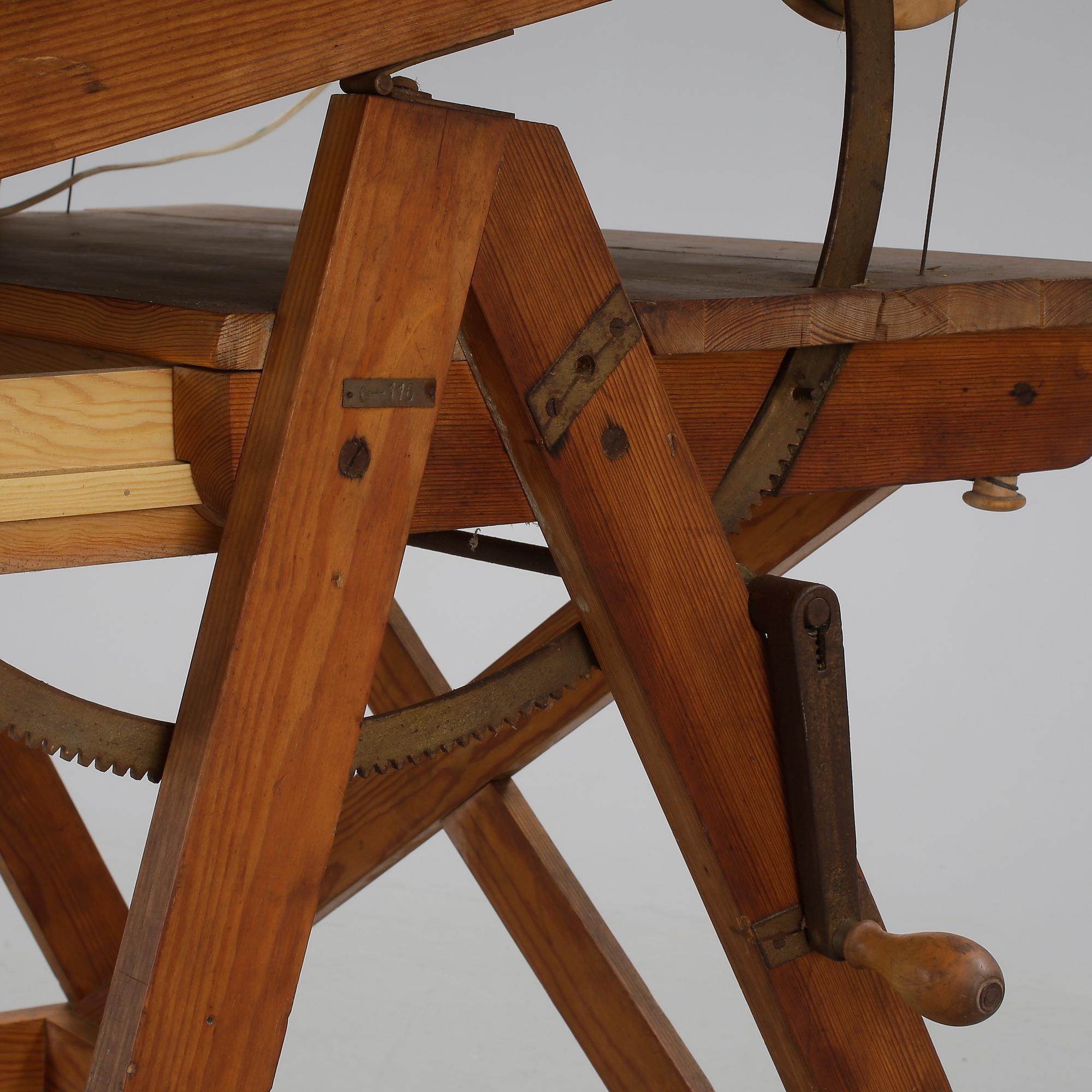 ARKITEKTBORD, omkring 1900-talets mitt.