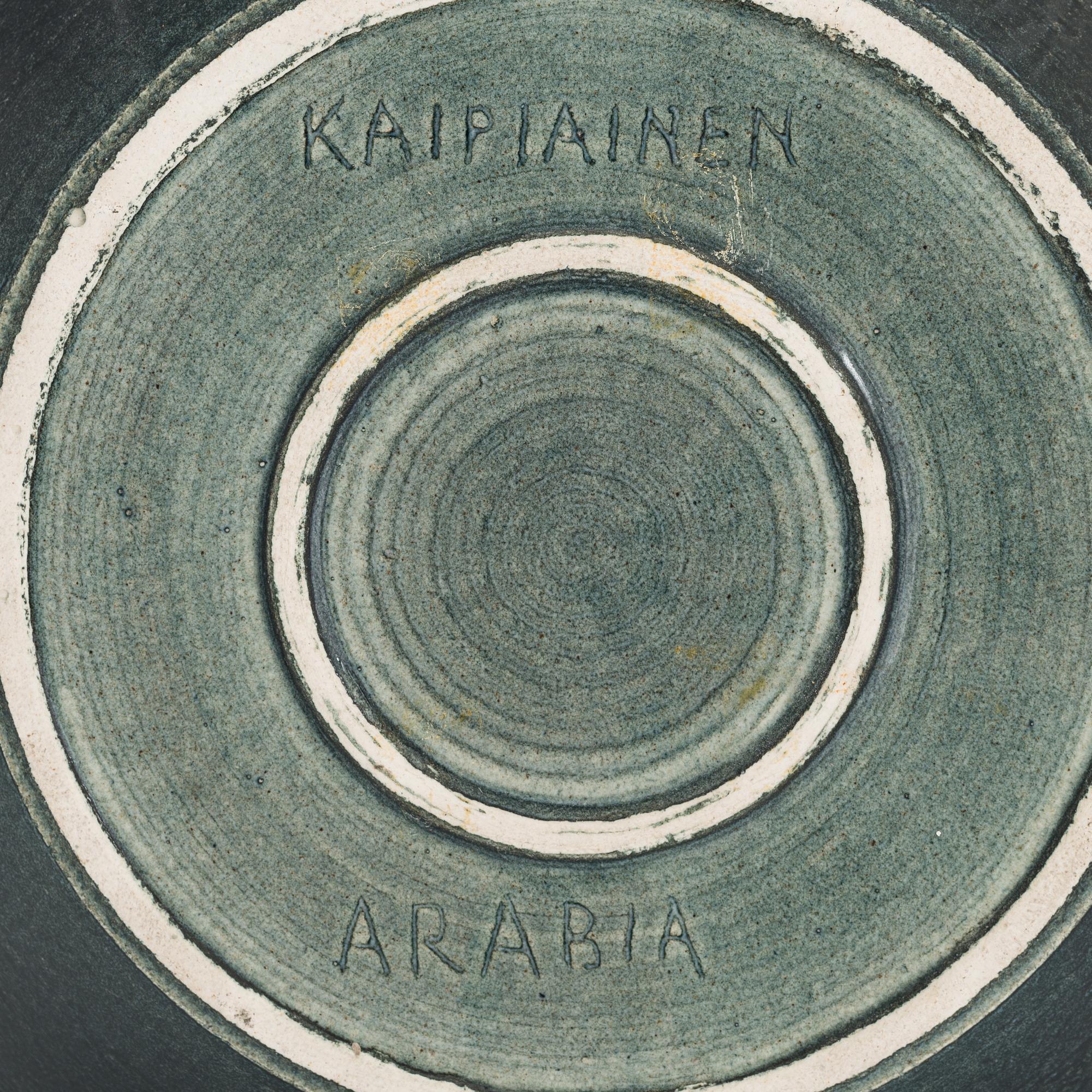 Birger Kaipiainen, koristelautanen, signeerattu Kaipiainen Arabia.