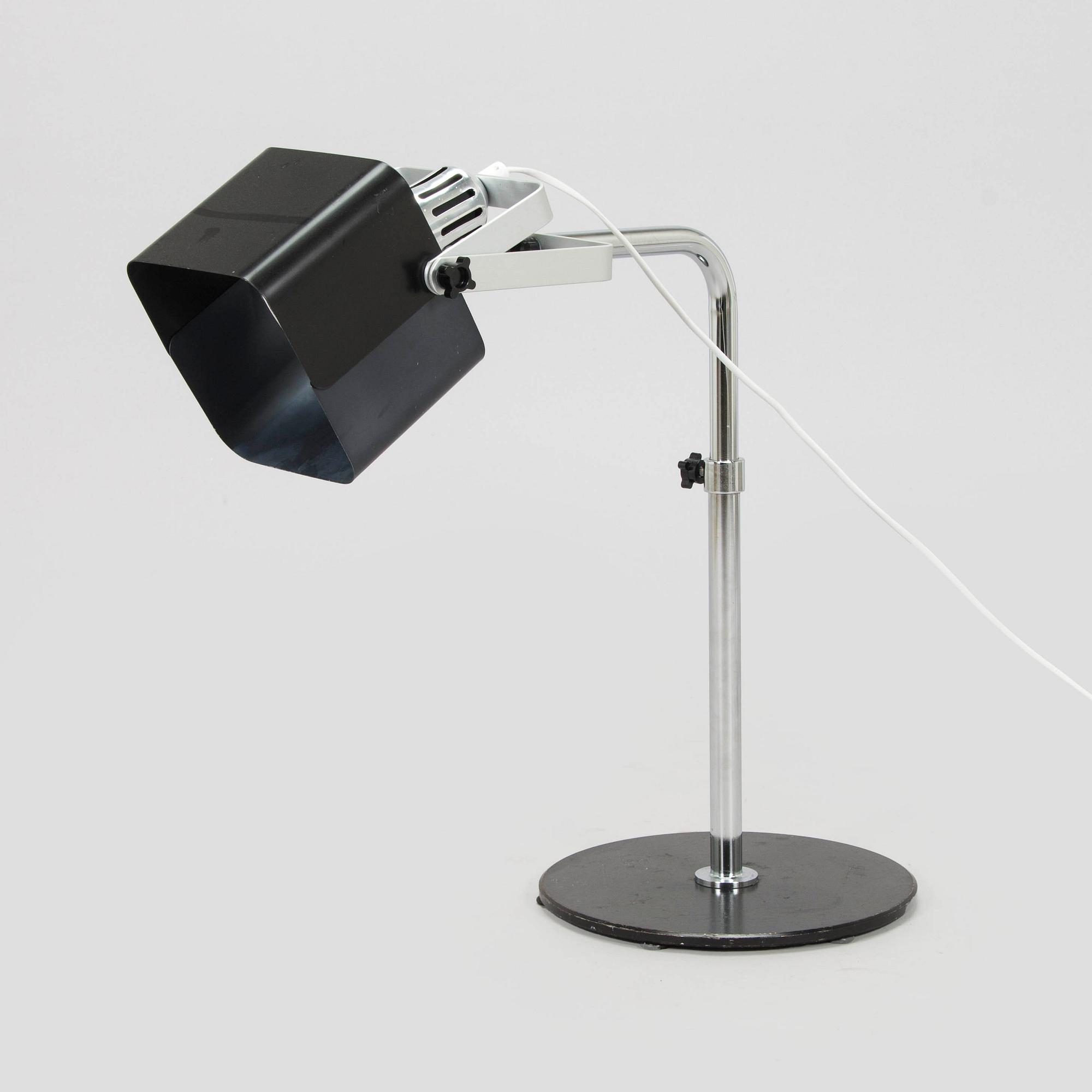 Yrjö Kukkapuro,  a 1960's table lamp '100' for Haimi.