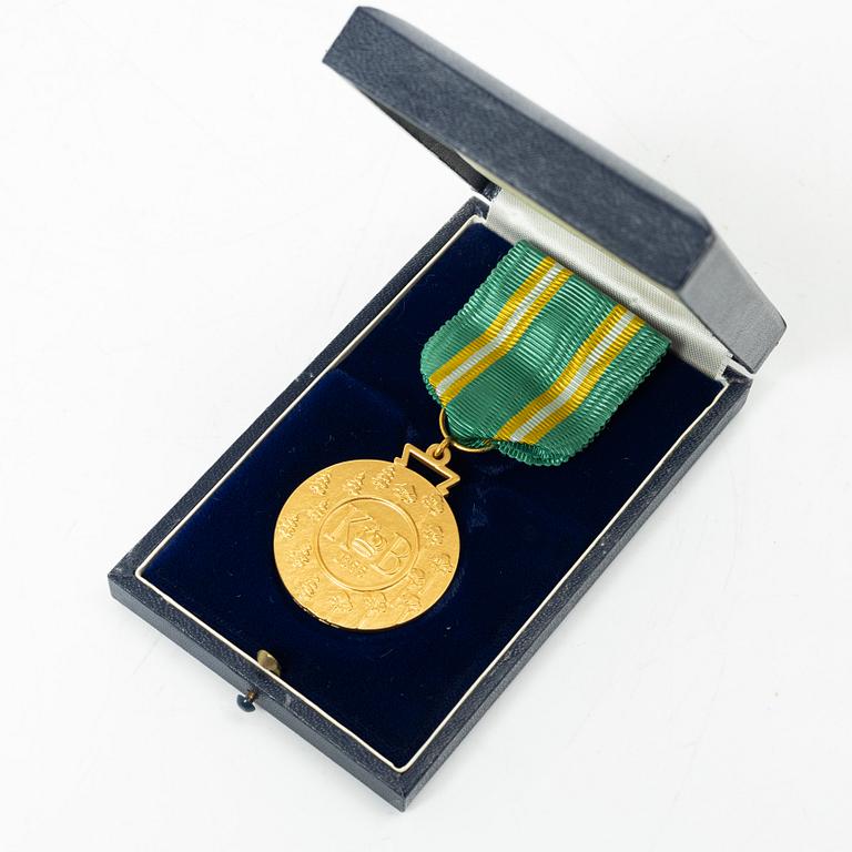 An 18K gold medal, Sporrong, Stockholm 1958.