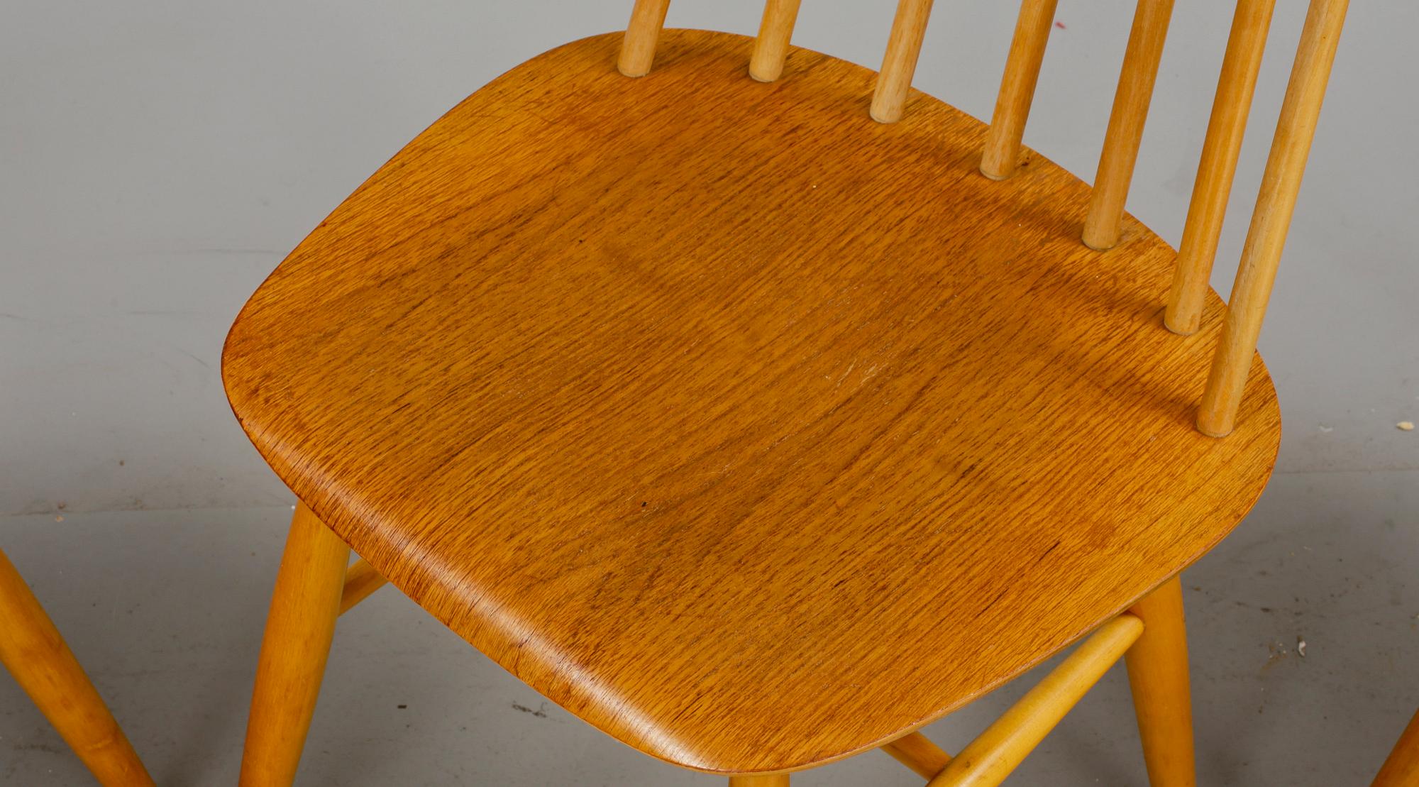 STOLAR, 4 st, "Fanett", Ilmari Tapiovaara, Edsbyverken. Formgiven 1955.
