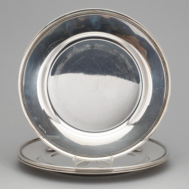 KUVERTTALLRIKAR, 4 st, silver, Guldsmeds aktiebolaget, Stockholm, 1963, 64 samt 68.  Totalvikt 2305 gram.