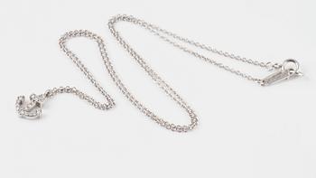 HÄNGE, Tiffany & Co, 18K vitguld med 16 briljantslipade diamanter. Vikt 2,2 gram.