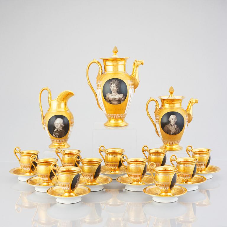 A Russian Empire coffee service, presumably by the Yusupov porcelain manufactory.