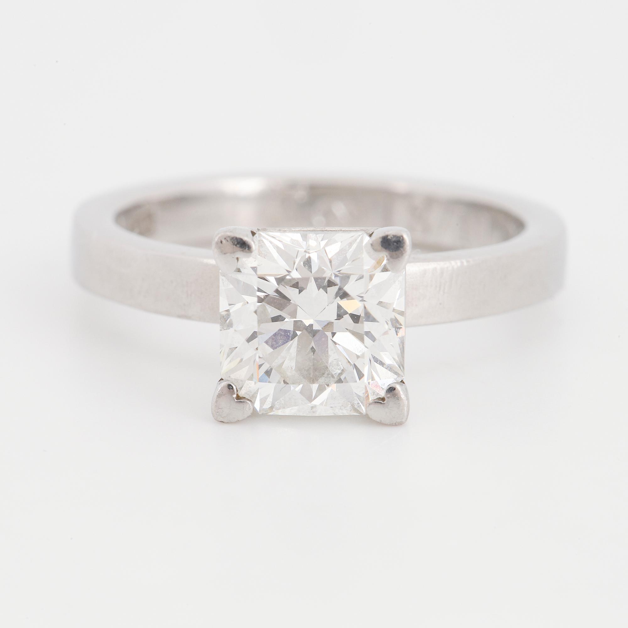 RING, med Flanderslipad diamant, 1,58 ct. Elin Design Jewellery, Göteborg.