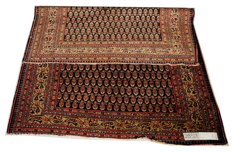 MATTA, Serabend, semiantik, ca 185 x 140.